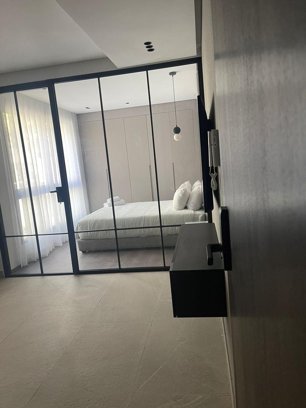 Magic Luxury Gauthier 10 Casa Blanca